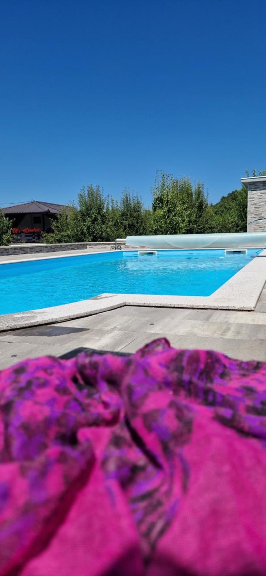 Holiday Home Emir Racic Ngoại thất bức ảnh